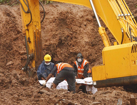 pune landslide